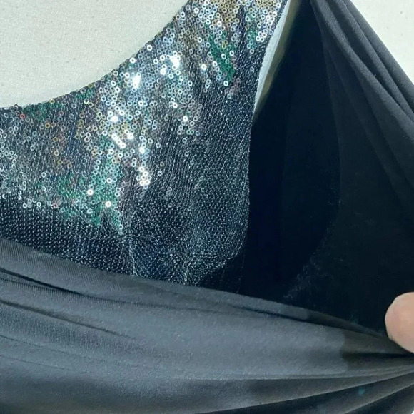 Collection Dress Barn 22/24 black draped neck silver sequined attached top - Picture 5 of 7